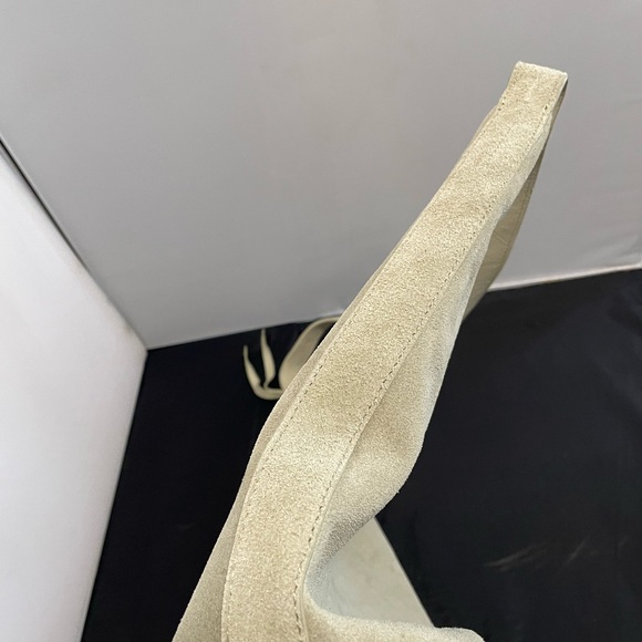 Margot Cream Shoulder Bag Hobo genuine suede leather - Picture 5 of 12